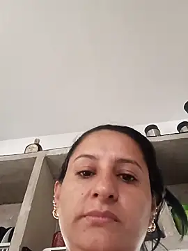 Snapshot of Titiss8921 chatting on 09-28-25, 03:30 Titiss8921 online show from 09-28-25, 03:30