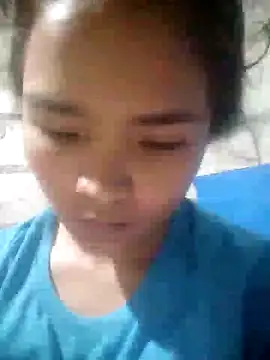 Snapshot of Sexy-Mama25 chatting on 10-19-25, 04:10 Sexy-Mama25 online show from 10-19-25, 04:10