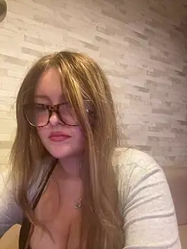 cherryrosealiee online show from 07-28-26, 02:13