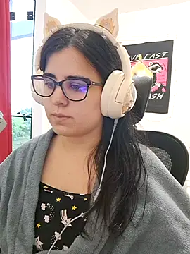 CutteGirl99 online show from 10-20-25, 08:20