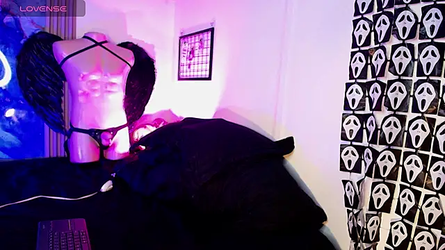 Valkiria 09 online show from 10-24-25, 04:00