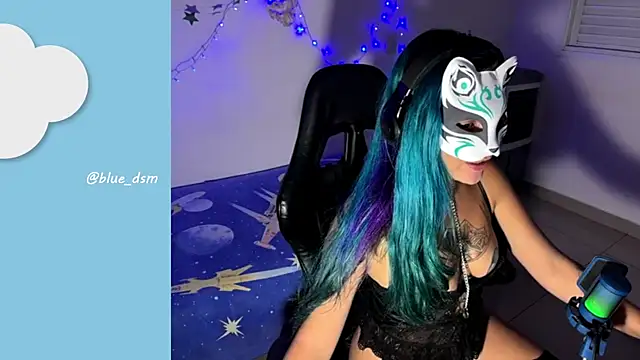 Snapshot of bluesubmissive chatting on 07-05-26, 01:32 bluesubmissive online show from 07-05-26, 01:32