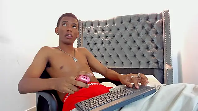 nero reyd online show from 11-11-25, 07:30