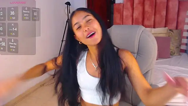 Milaa Star  online show from 10-01-25, 04:17