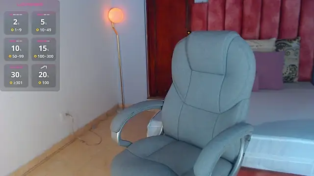 Milaa Star  online show from 10-23-25, 04:00