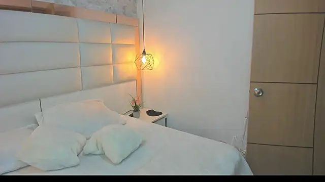 Salome Smitth 1 online show from 03-16-26, 09:39