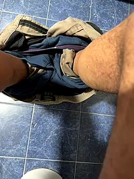 maialexte online show from 12-16-25, 05:00