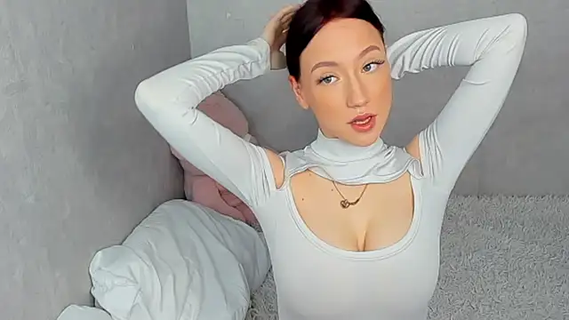 EileenMoores online show from 04-15-26, 04:07