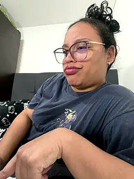 angels evil online show from 11-28-25, 07:52