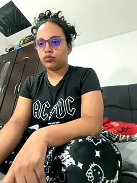 angels evil online show from 11-26-25, 03:06