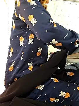 irina hana online show from 11-25-25, 12:44