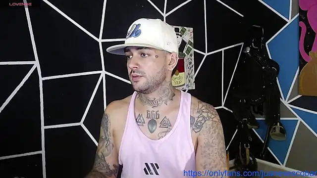 nicolastorres99 online show from 10-22-25, 02:33