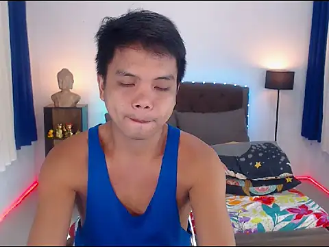 XExtraServiceManX online show from 11-02-25, 01:21