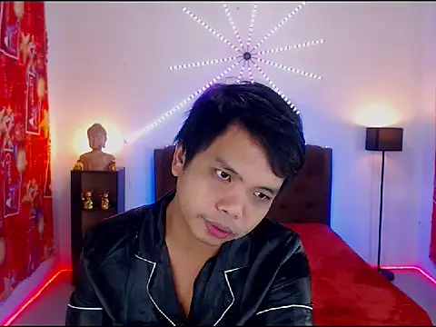 XExtraServiceManX online show from 12-19-25, 02:08