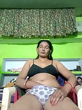 Snapshot of ZIVAA chatting on 11-12-25, 06:12 ZIVAA online show from 11-12-25, 06:12