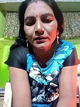 Snapshot of ZIVAA chatting on 01-09-26, 04:30 ZIVAA online show from 01-09-26, 04:30