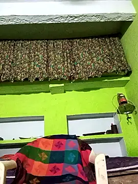 Snapshot of ZIVAA chatting on 10-26-25, 04:18 ZIVAA online show from 10-26-25, 04:18