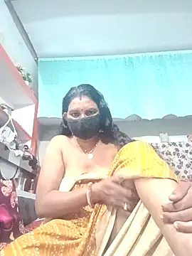 Snapshot of ZIVAA chatting on 10-30-25, 05:32 ZIVAA online show from 10-30-25, 05:32