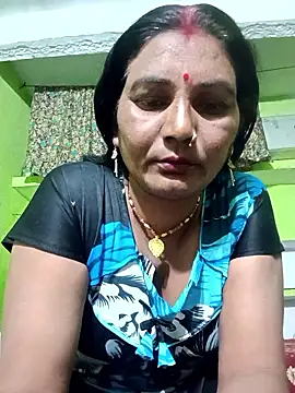 Snapshot of ZIVAA chatting on 02-15-26, 08:24 ZIVAA online show from 02-15-26, 08:24