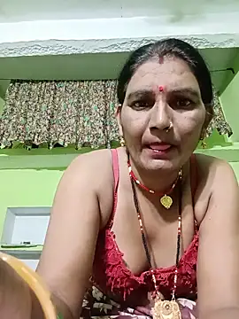 Snapshot of ZIVAA chatting on 06-19-26, 08:53 ZIVAA online show from 06-19-26, 08:53