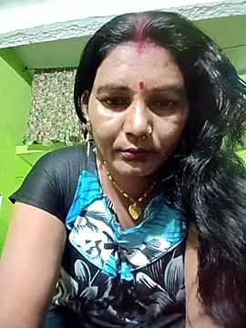 Snapshot of ZIVAA chatting on 02-18-26, 03:37 ZIVAA online show from 02-18-26, 03:37