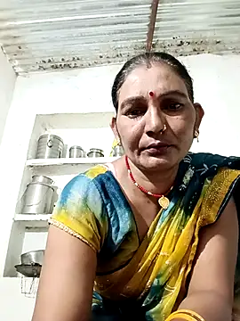Snapshot of ZIVAA chatting on 05-26-26, 05:55 ZIVAA online show from 05-26-26, 05:55