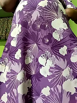 Snapshot of ZIVAA chatting on 05-24-26, 06:19 ZIVAA online show from 05-24-26, 06:19