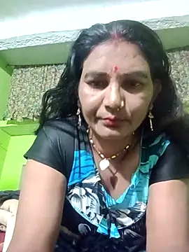 Snapshot of ZIVAA chatting on 02-21-26, 06:59 ZIVAA online show from 02-21-26, 06:59