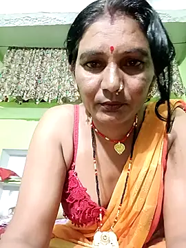 Snapshot of ZIVAA chatting on 06-20-26, 06:24 ZIVAA online show from 06-20-26, 06:24