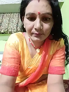 Snapshot of ZIVAA chatting on 06-08-26, 06:25 ZIVAA online show from 06-08-26, 06:25