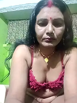 Snapshot of ZIVAA chatting on 02-28-26, 04:12 ZIVAA online show from 02-28-26, 04:12