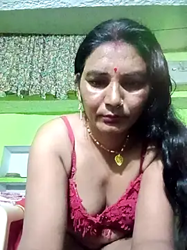 Snapshot of ZIVAA chatting on 02-19-26, 03:47 ZIVAA online show from 02-19-26, 03:47