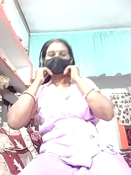 Snapshot of ZIVAA chatting on 01-17-26, 06:06 ZIVAA online show from 01-17-26, 06:06