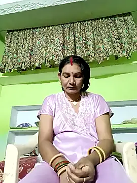 Snapshot of ZIVAA chatting on 06-17-26, 08:47 ZIVAA online show from 06-17-26, 08:47