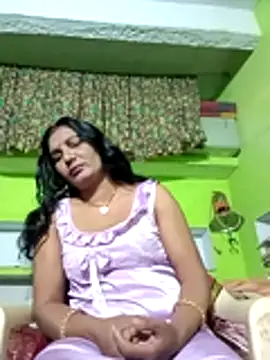 Snapshot of ZIVAA chatting on 02-23-26, 04:07 ZIVAA online show from 02-23-26, 04:07