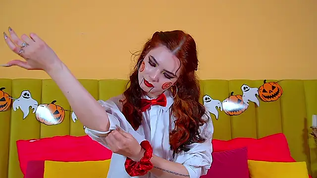 MelissaMays online show from 10-31-25, 06:48