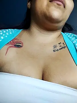 yelezia online show from 10-16-25, 10:01