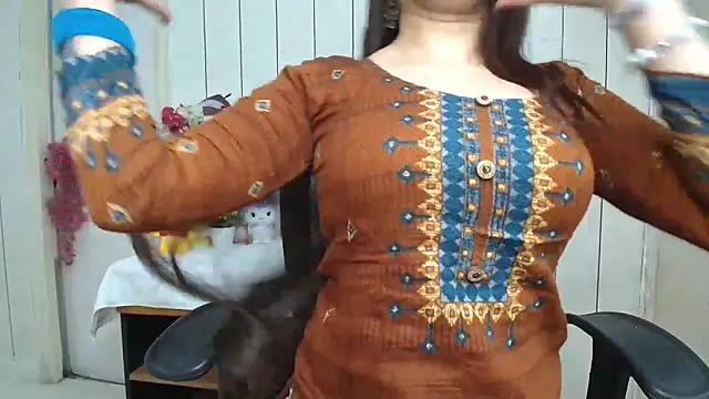 ruby100 online show from 02-21-26, 01:51