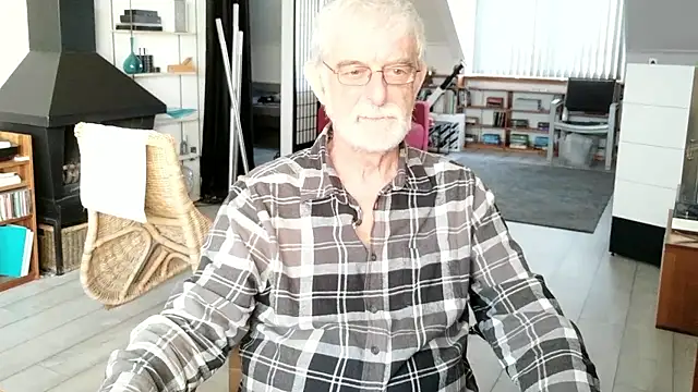 ewaldwillems99 online show from 02-19-26, 03:09