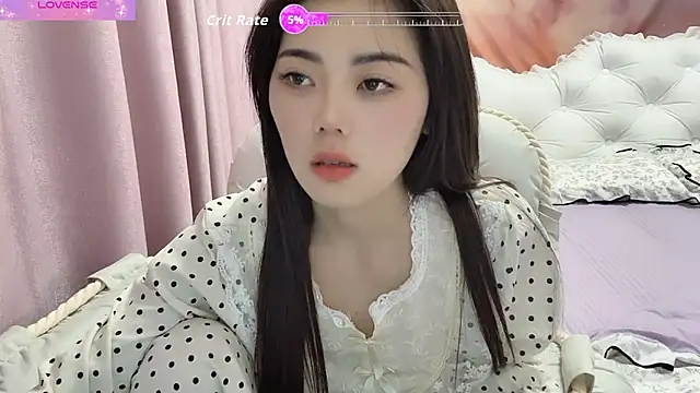 Snapshot of bao-bao- chatting on 04-21-26, 12:45 bao-bao- online show from 04-21-26, 12:45