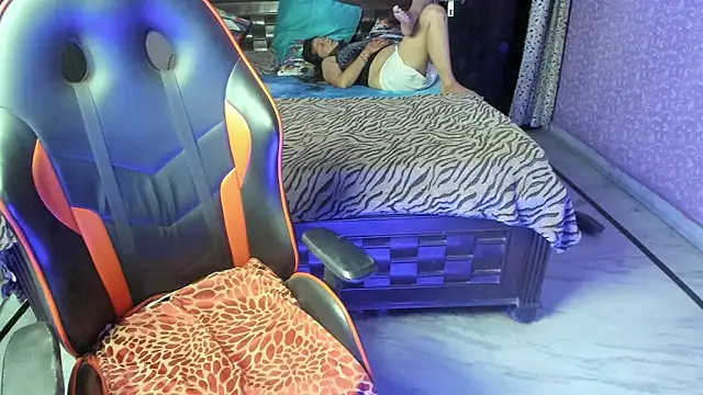 ShylaGill online show from 10-16-25, 10:29