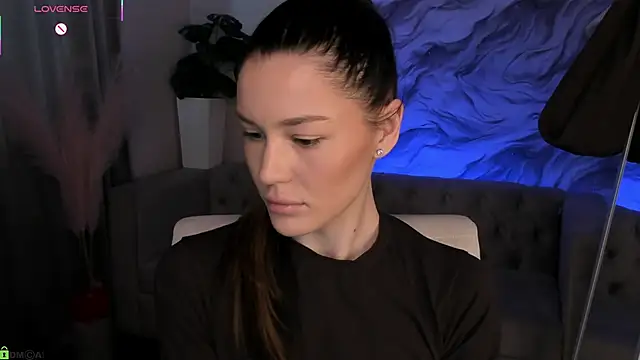 Aria Mila online show from 03-30-26, 03:08