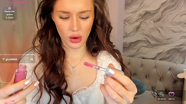 Aria Mila online show from 12-05-25, 11:31