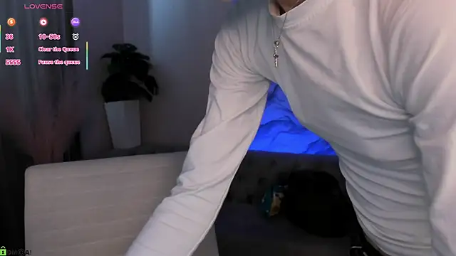 Aria Mila online show from 03-15-26, 03:13