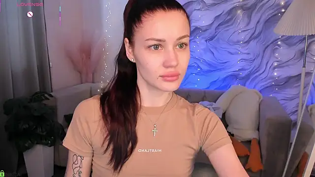 Snapshot of Aria_Mila chatting on 05-10-26, 02:59 Aria Mila online show from 05-10-26, 02:59