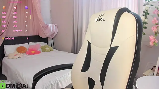 Snapshot of Aria_Mila chatting on 05-21-26, 03:15 Aria Mila online show from 05-21-26, 03:15
