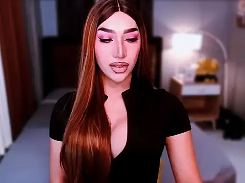 Snapshot of MystiqueQueen chatting on 03-25-26, 07:19 MystiqueQueen online show from 03-25-26, 07:19