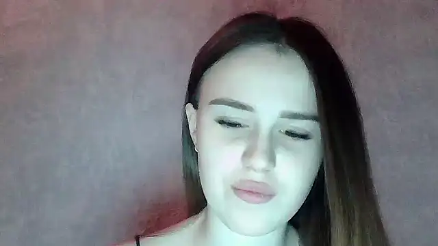 SweetLoraa online show from 03-06-26, 05:19