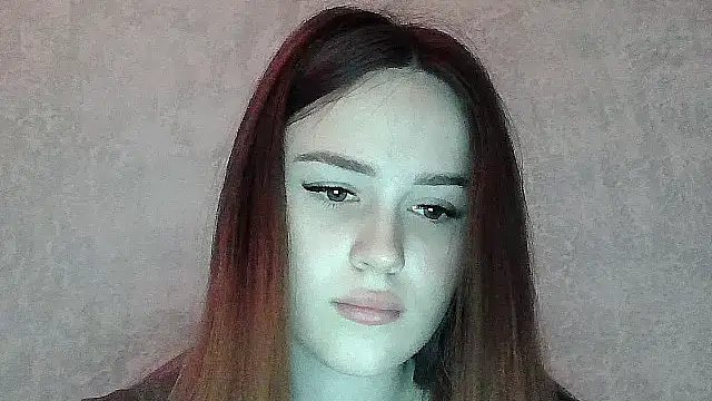 SweetLoraa online show from 04-17-26, 02:31