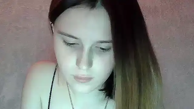 SweetLoraa online show from 10-30-25, 01:04